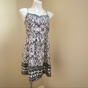 NWT Three Pink Hearts Trixxi Tribal Print Dress